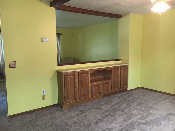 5th image of 3018 Greenbrier Ave