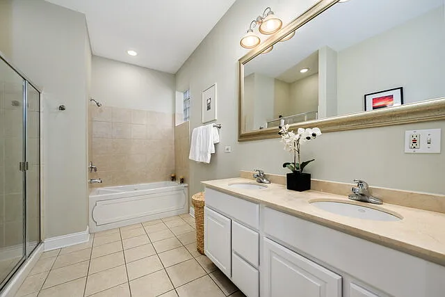 2512 W Thomas St #1 — Photo 14