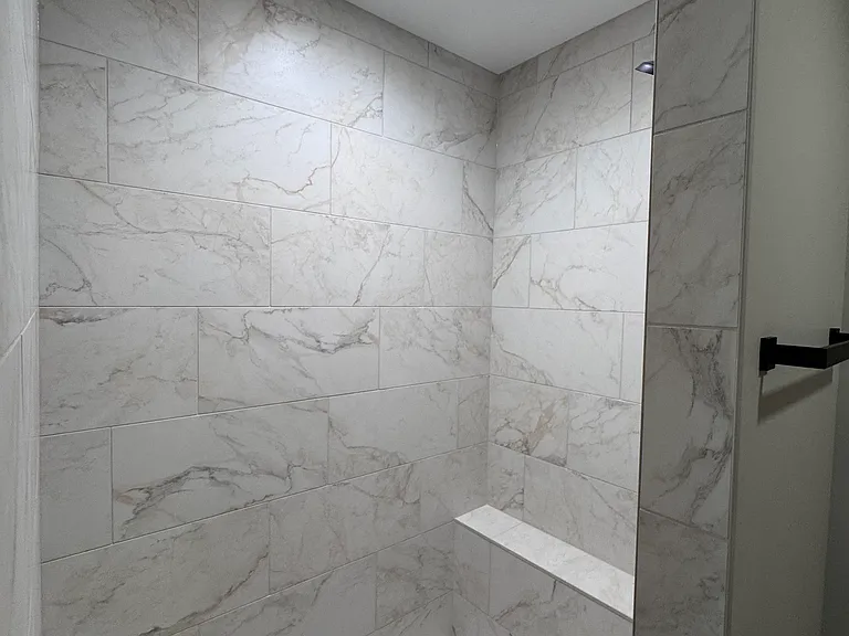 202 Lakeside Dr #202 — Photo 9