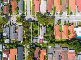 3437 SW 29th St, Miami, FL 33133