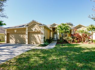1206 Gr0vesedge St, Valrico, FL 33594
