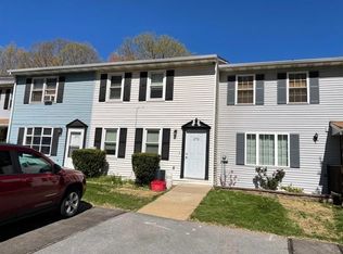 273 Oakwood Ave #273, State College, PA 16803