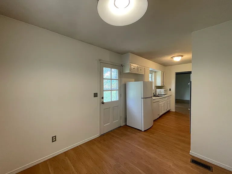 1960 Seven Pines Dr — Photo 19