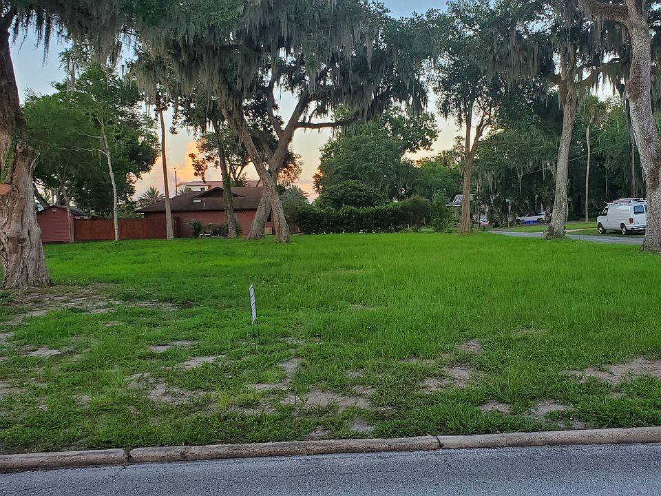 1st image of 1543 Magnolia St