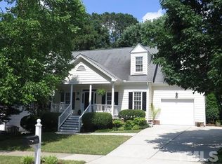 300 Pine Nut Ln, Apex, NC 27502