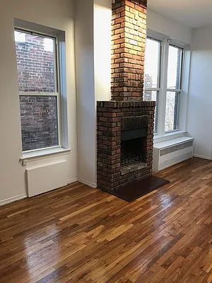 Rented by Picture Realty Inc. | media 16