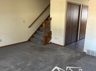 1010 Tullar Rd, Neenah, WI 54956