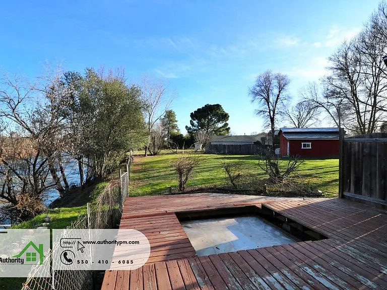 8807 Deschutes Rd — Photo 41