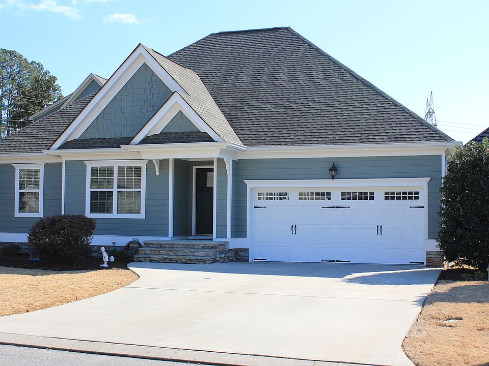 1st image of 774 Abby Glen Dr NE