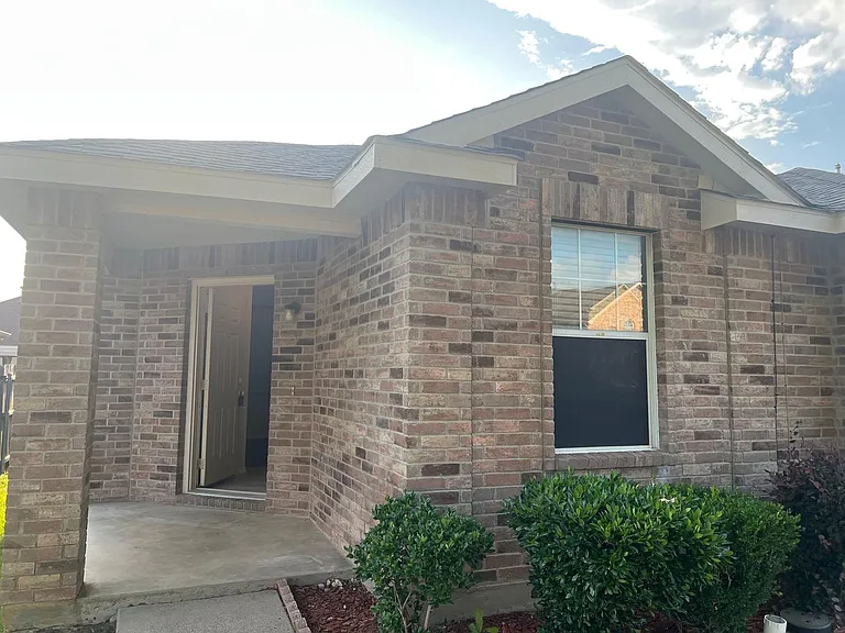 525 Paddle Dr — Photo 3