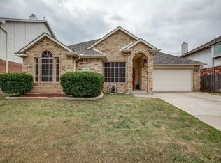 1104 Bonanza Ct, Arlington, TX 76001