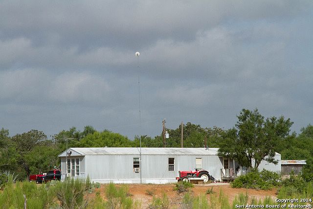 1st image of 8 Covey Dr