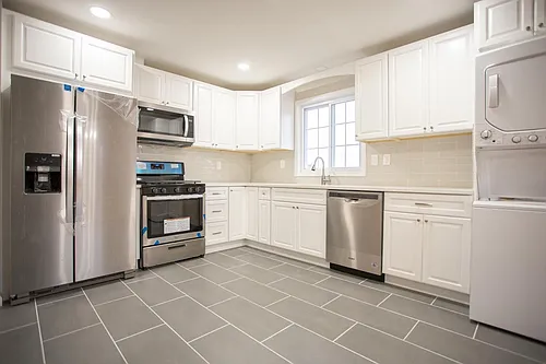 473 Lincoln St #2 Photo 1