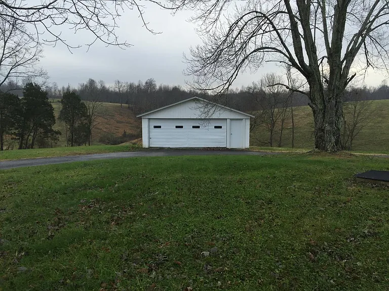 Old Baxter Rd — Photo 2