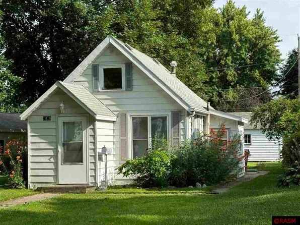 1418 Marsh St, Mankato, MN 56001