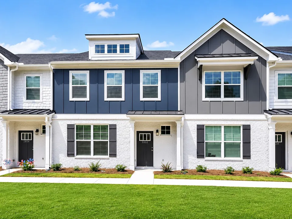 2052 Woodbine Way