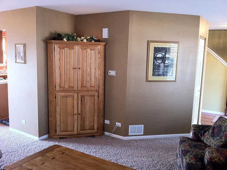 419 Reagan Dr — Photo 12