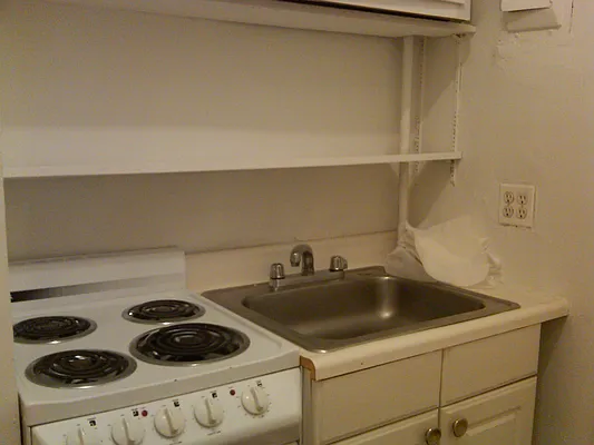 Rented by Elinor Taasa, LREB | media 2