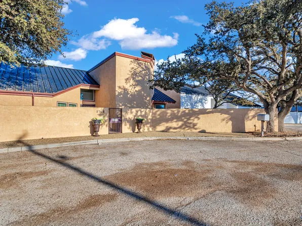 2702 N Garfield St, Midland, TX 79705