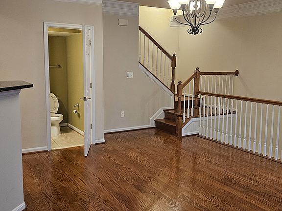 3rd image of 3514 Huntley Manor Ln
