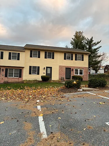 679A Broad St Photo 1