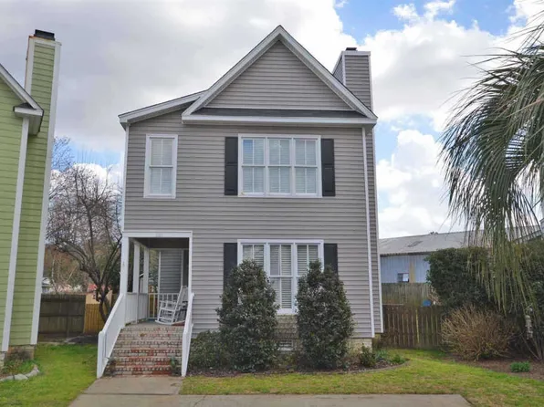 121 Ashley Ct, West Columbia, SC 29169