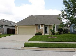 5242 Carson Pl, Lawrence, KS 66049