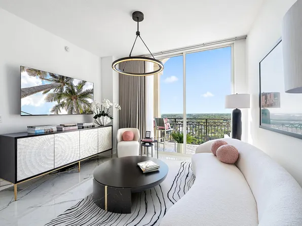 550 Okeechobee Blvd Unit Uph 03, West Palm Beach, FL 33401