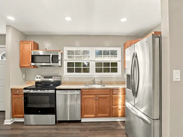 138 Arundel Rd, Pasadena, MD 21122