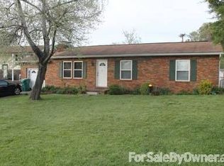 3 Corey Dr, Poca, WV 25159