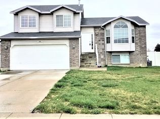 2001 N 1450 W, Clinton, UT 84015