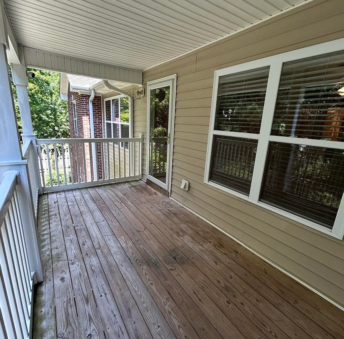2 bed, 2.0 bath, 1080 sqft, $1,800 — Photo 4
