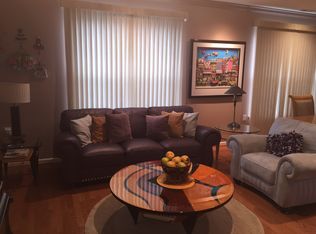 104 Stonehaven Ln, Hainesport, NJ 08036