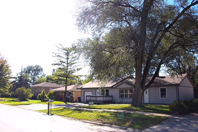 1st image of 9826 S Normandy Ave