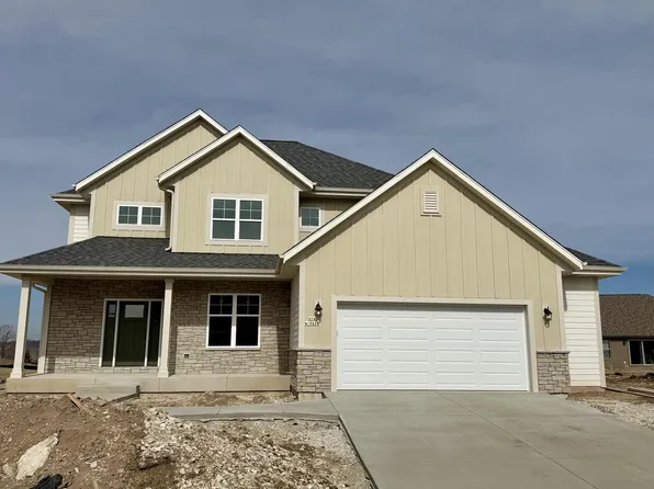 N54W19428 Kearney LANE, Menomonee Falls, WI 53051