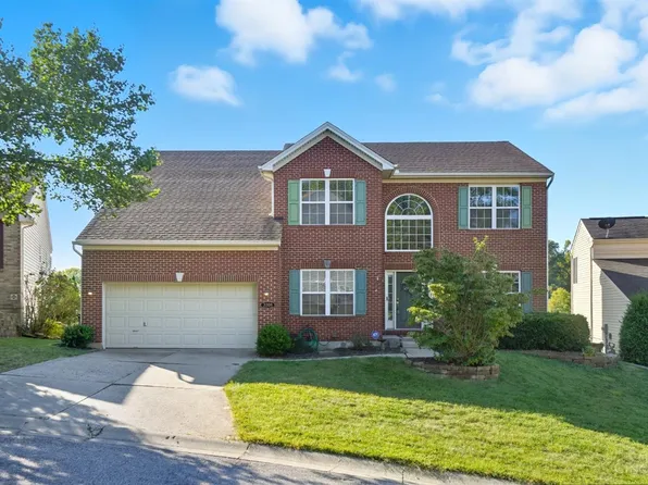 3308 Kleeman Lake Ct, Cincinnati, OH 45211