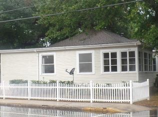 1020 Howard Ave, Biloxi, MS 39530