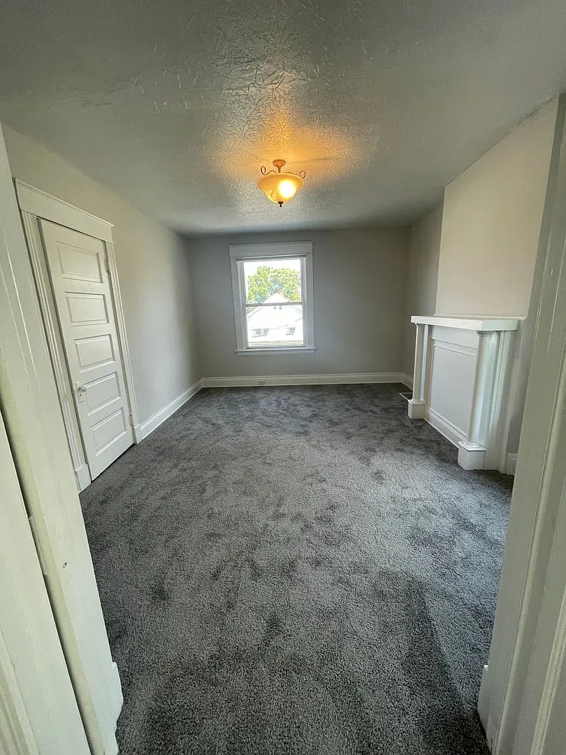 Phc- Herbert Ave. 3727 — Photo 4
