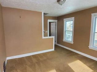 9609 Nelson Ave, Cleveland, OH