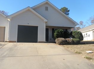8056 Utica St, Seneca, SC 29678
