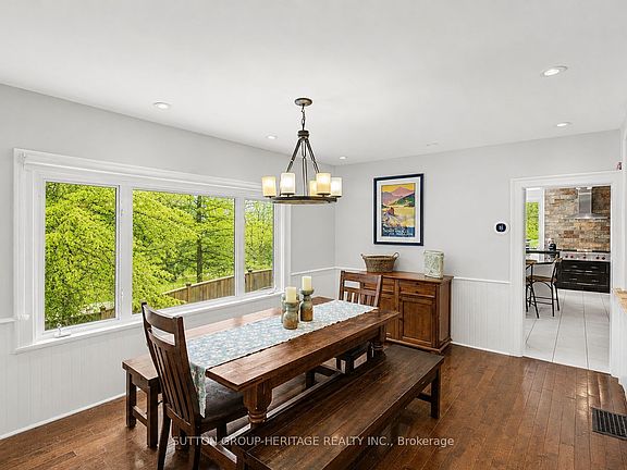 5th image of 2460 Sixth Concession Rd