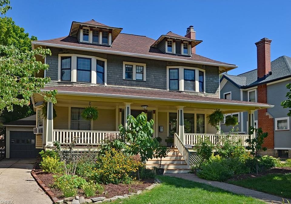 1st image of 15316 Clifton Blvd