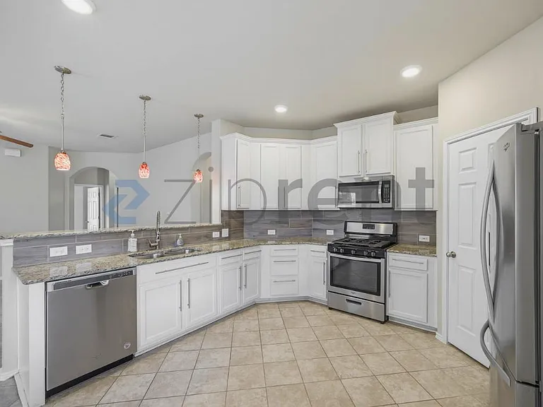 222 Noddy Rd — Photo 11