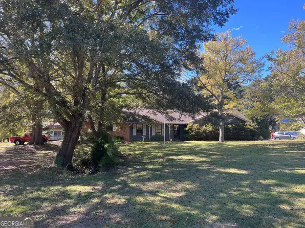 149 Hill Ln, Ellenwood, GA 30294