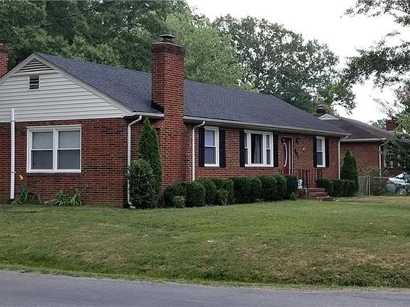 2nd image of 801 Newkirk Dr