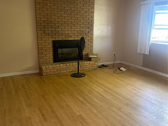 3rd image of 2003 Willet Dr