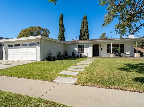 2835 Portola Dr, Costa Mesa, CA 92626
