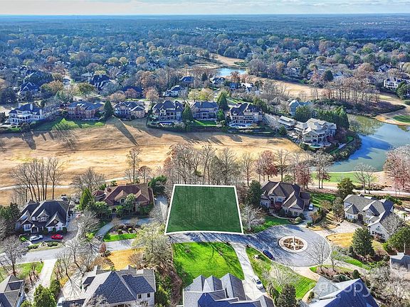 4th image of 14270 Nolen Ln