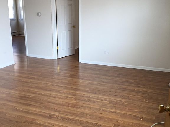 5th image of 5712 W Park Ave