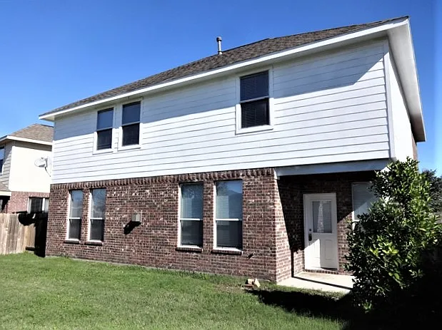 2518 Windy Vale Trl — Photo 12